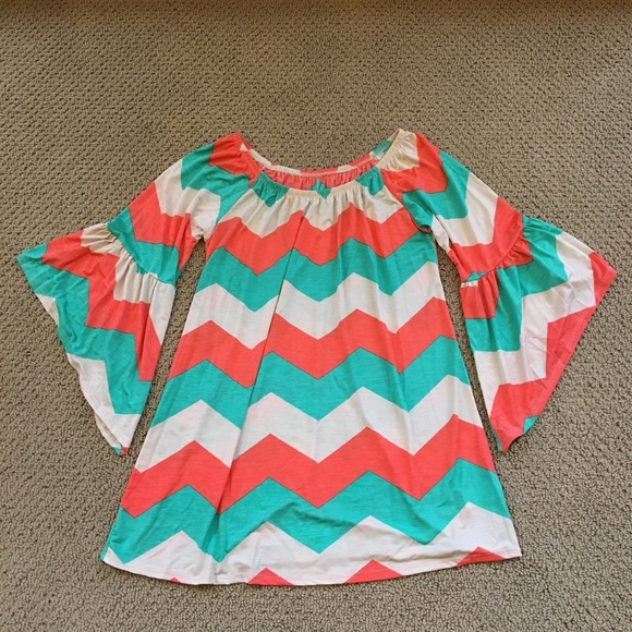 Tops - Picture 1 of 1